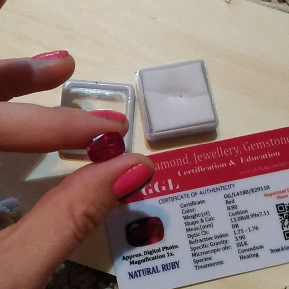 Natural ruby - Picture 3 of 5